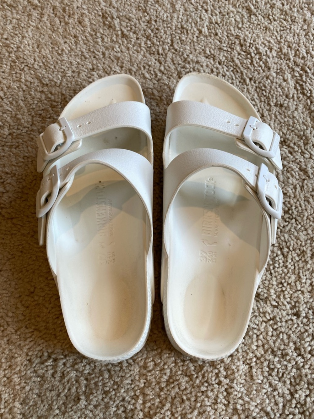 Birkenstock Cream Double Strap Slide Sandals - Picture 3 of 7